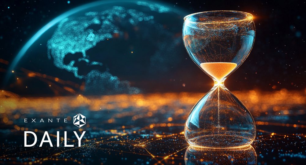 ساعة رملية تتوهج على خلفية كرة أرضية رقمية، مع شعار EXANTE DAILY.